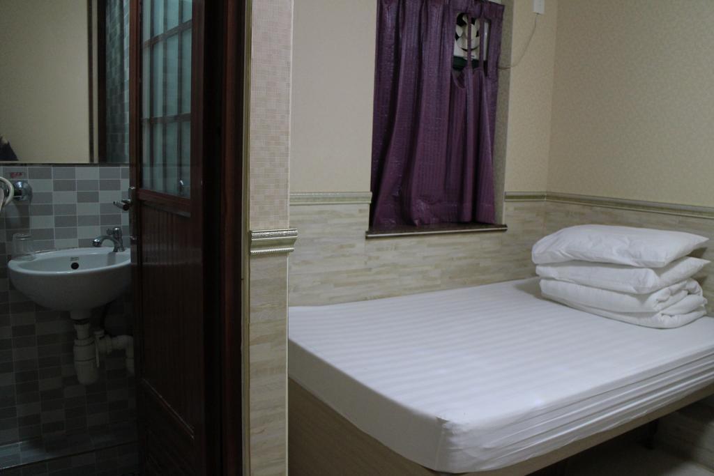 Orchid Inn Hong Kong Exterior photo